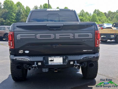 Used 2019 Ford F150 Raptor w/ Equipment Group 802A Luxury AWD/4WD image 4