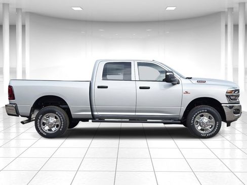 New 2026 RAM 2500 Tradesman AWD/4WD image 2