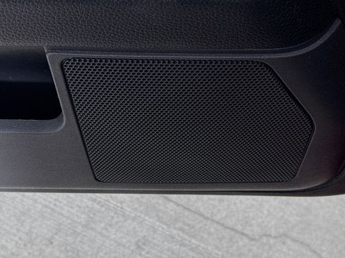 Used 2009 Lincoln MKZ image 21