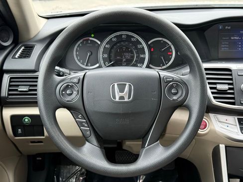 Used 2014 Honda Accord EX image 40