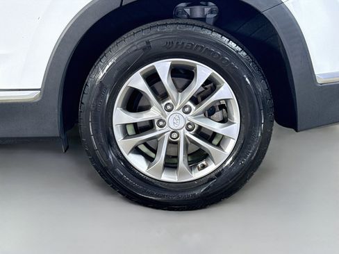 Used 2020 Hyundai Santa Fe SEL FWD image 37