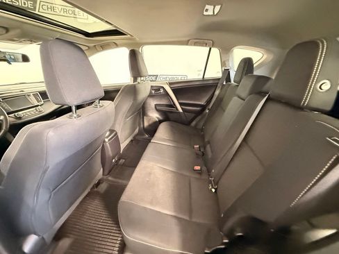 Used 2016 Toyota RAV4 XLE AWD/4WD image 20