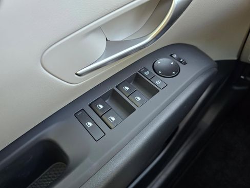 New 2026 Hyundai Tucson SE image 23