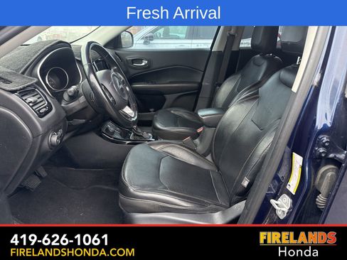 Used 2018 Jeep Compass Limited w/ Navigation Group image 11