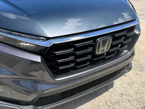 Used 2023 Honda CR-V LX image 29