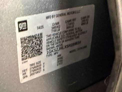 Used 2025 GMC Yukon XL Denali AWD/4WD image 55