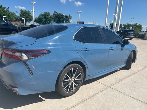 Used 2024 Toyota Camry SE w/ Cold Weather Package image 2