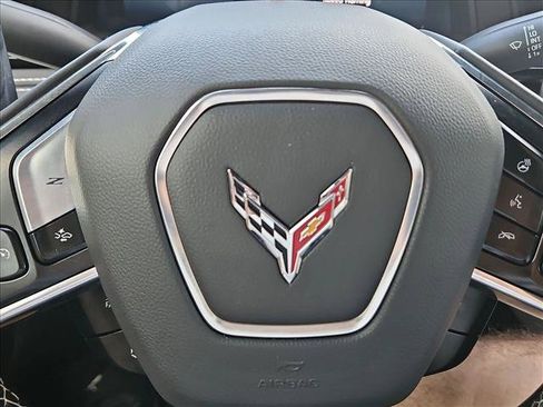 Used 2024 Chevrolet Corvette Stingray Preferred Cpe w/ 2LT RWD image 21