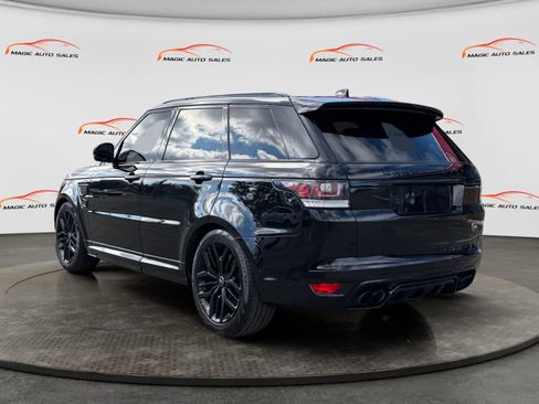 Used 2017 Land Rover Range Rover Sport SVR image 6