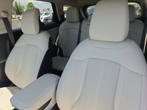 New 2026 Kia Sportage EX FWD image 22