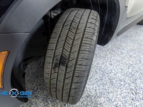 Used 2024 Kia Sorento S image 43