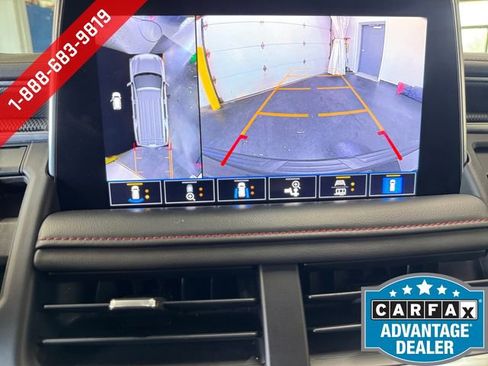 Used 2021 Chevrolet Suburban RST w/ Luxury Package AWD/4WD image 16