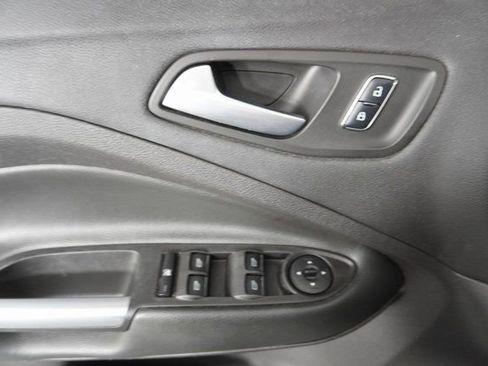 Used 2015 Ford Escape SE w/ Equipment Group 201A image 20