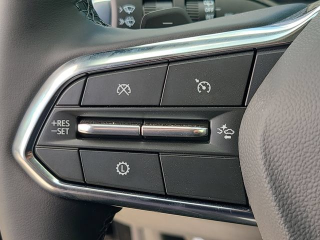 New 2026 Chevrolet Equinox LT w/ Safety and Technology Package FWD image 22