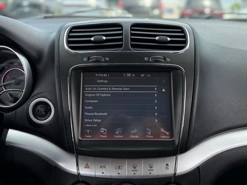 Used 2013 Dodge Journey Crew w/ Driver Convenience Group FWD image 23