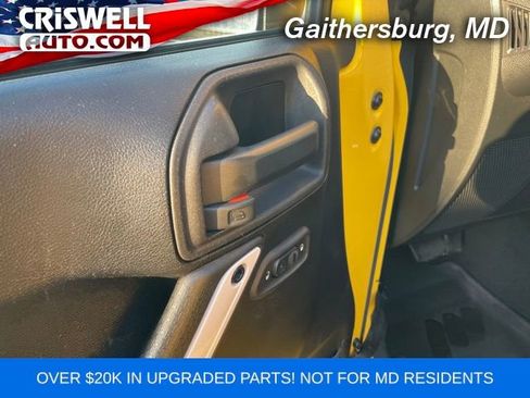 Used 2015 Jeep Wrangler Unlimited Sahara image 13