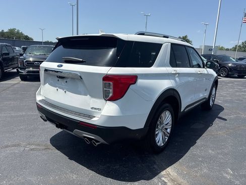 Used 2024 Ford Explorer King Ranch w/ Technology Package AWD/4WD image 7
