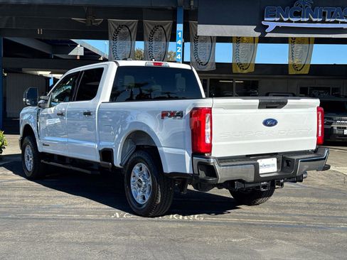 Certified 2025 Ford F250 XLT w/ FX4 Off-Road Package image 12
