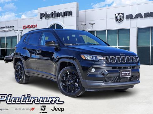 New 2026 Jeep Compass Latitude image 1