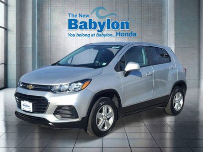 Used 2022 Chevrolet Trax LS w/ Tint and Cruise Package