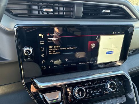 New 2026 GMC Sierra 2500 Denali w/ Denali Reserve Package image 15