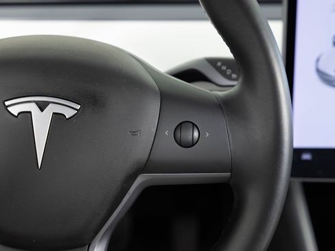 Used 2018 Tesla Model 3 Long Range image 35