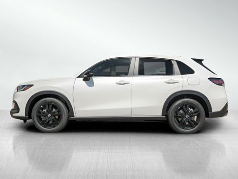 New 2026 Honda HR-V Sport image 4