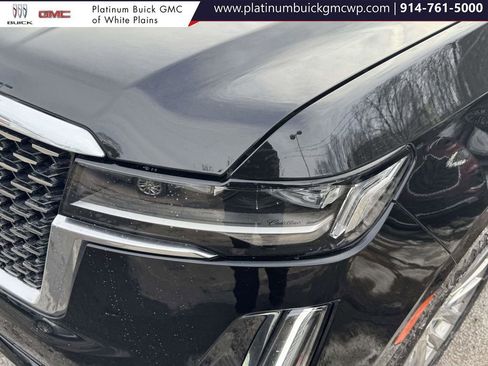 Used 2024 Cadillac Escalade Premium Luxury image 8