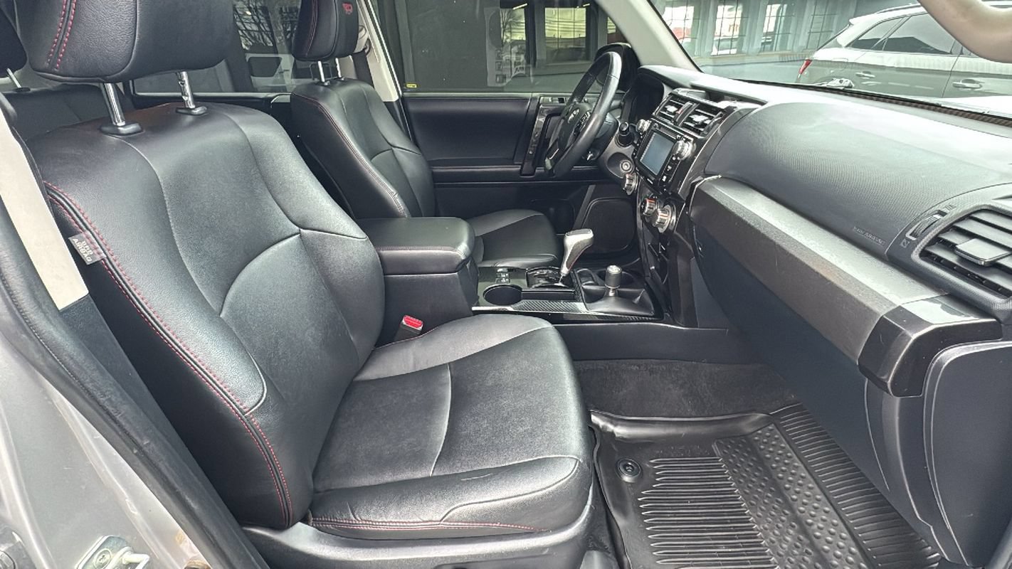 Used 2019 Toyota 4Runner TRD Off-Road Premium AWD/4WD image 21