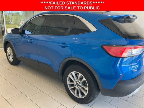 Used 2021 Ford Escape SE FWD image 4