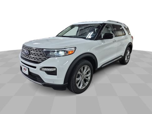 Used 2023 Ford Explorer Limited AWD/4WD image 5