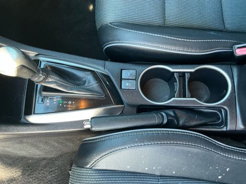 Used 2015 Toyota Corolla S image 15