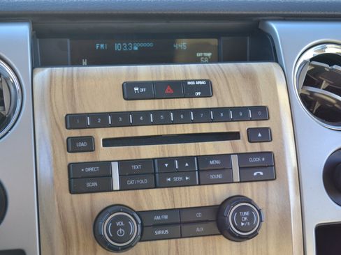 Used 2011 Ford F150 Lariat w/ Lariat Chrome Pkg image 16