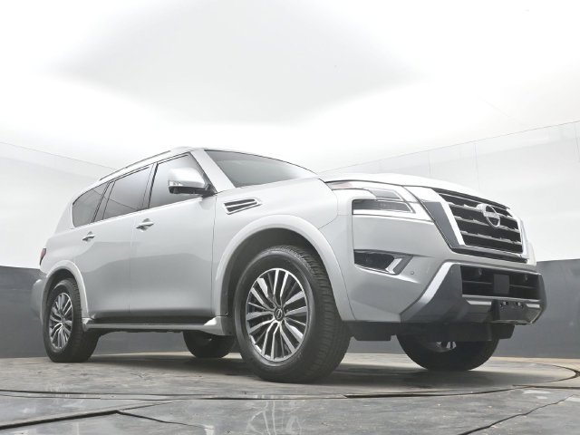 Used 2024 Nissan Armada SL w/ Captain's Chairs Package AWD/4WD image 47