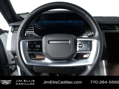 Used 2024 Land Rover Range Rover SE AWD/4WD image 10