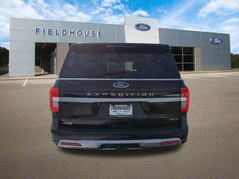 Used 2024 Ford Expedition Max XLT image 13