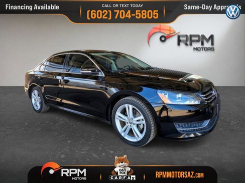 Used 2014 Volkswagen Passat 1.8T SE FWD image 1