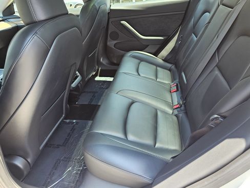 Used 2023 Tesla Model 3 Standard Range RWD image 19