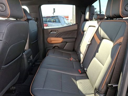 Used 2023 GMC Canyon AT4 w/ AT4 Premium Package image 9