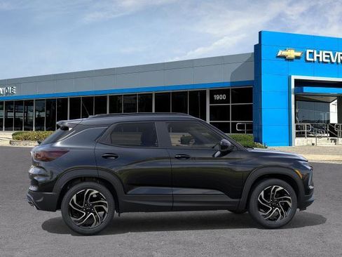 New 2026 Chevrolet TrailBlazer RS w/ Convenience Package FWD image 5