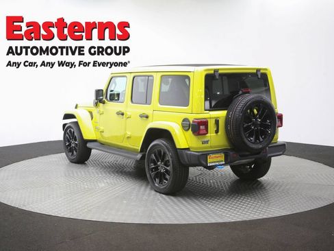 Used 2022 Jeep Wrangler Unlimited Sahara w/ Cold Weather Group AWD/4WD image 65
