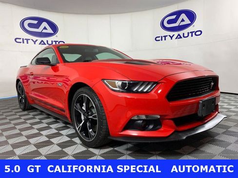 Used 2017 Ford Mustang GT Premium w/ Equipment Group 401A RWD image 1