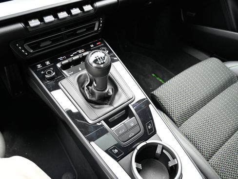 Used 2024 Porsche 911 Carrera T image 32