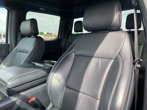 Used 2025 Ford F150 Lariat w/ Equipment Group 502A High image 11