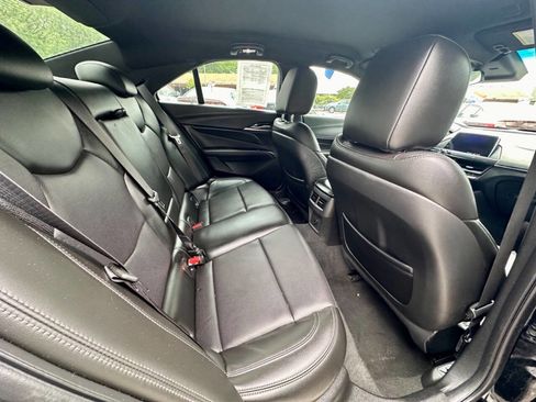 Used 2021 Cadillac CT4 Premium Luxury RWD image 16