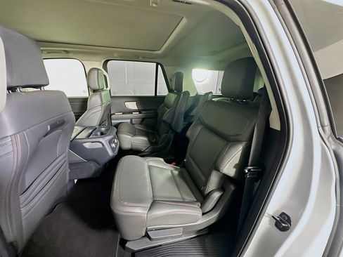 Used 2025 Ford Expedition Max Active image 29