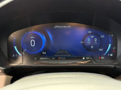 Used 2020 Ford Escape Titanium FWD image 43