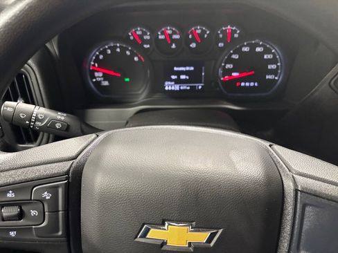Used 2025 Chevrolet Silverado 1500 Custom image 29