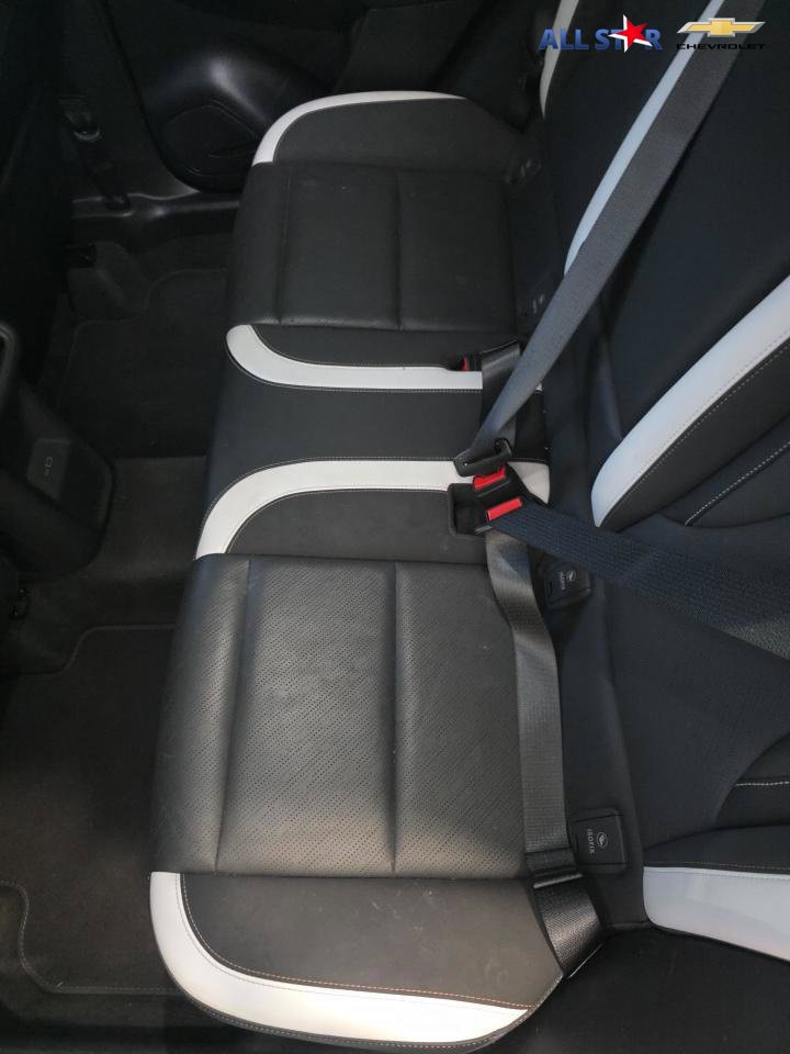 Used 2025 Buick Envision Sport Touring AWD/4WD image 6
