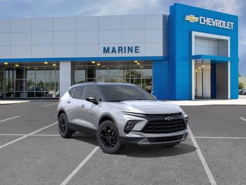 New 2026 Chevrolet Blazer LT w/ Convenience Package FWD image 1